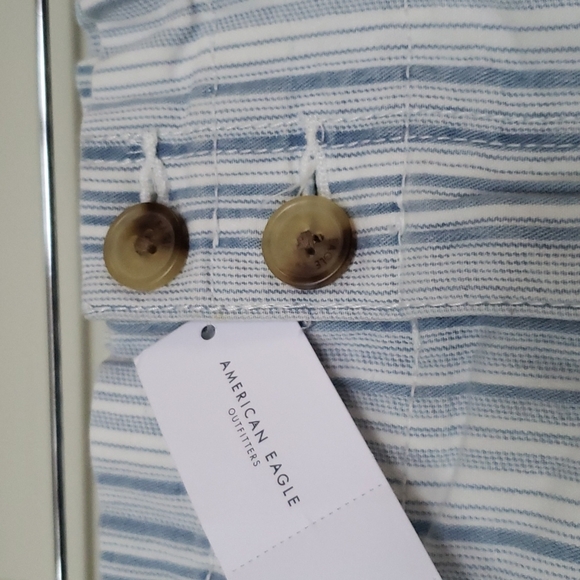 American Eagle Paper Bag Shorts NWT - Picture 2 of 5